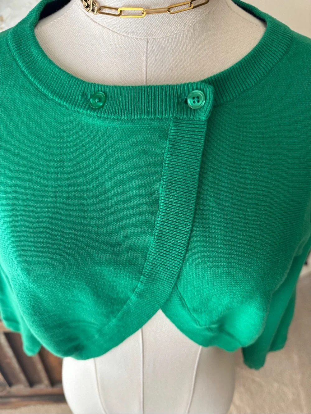 CAbi Jelly Bean Green Piccolo Shrug - M - Picture 4 of 12